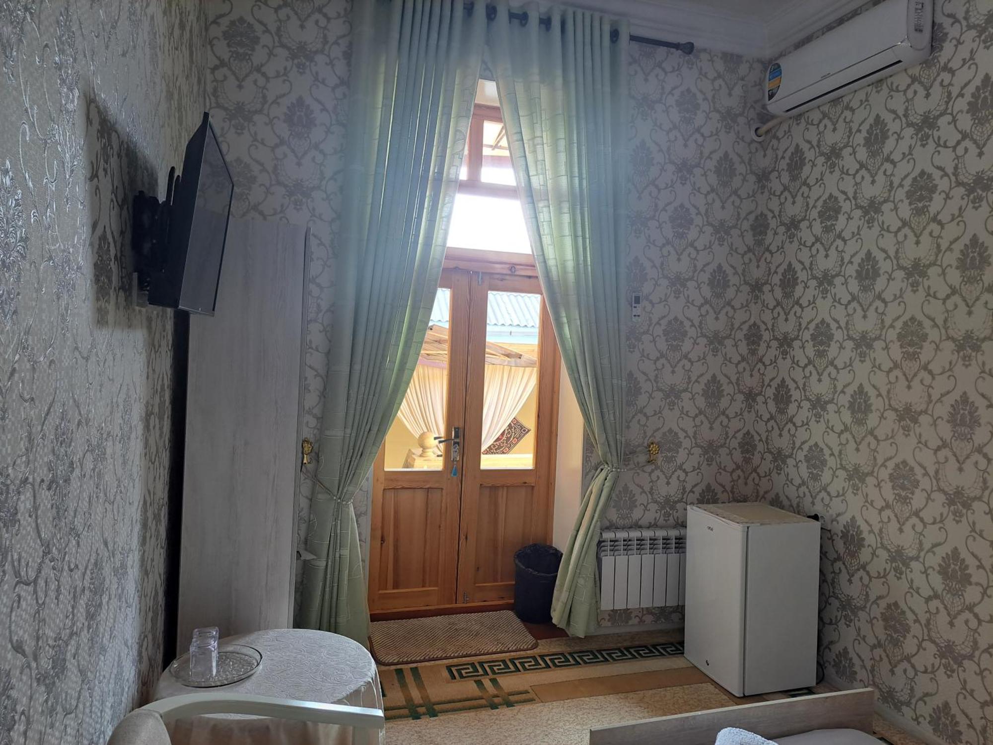 Royal Lux Guest House Самарканд Экстерьер фото
